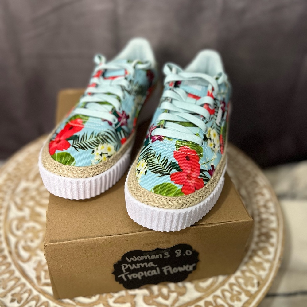 Puma Woman’s Carina Espadrille Platform Tropical Flowers | Sz 8